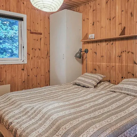 Ferienhaus Three-bedroom In Spottrup
